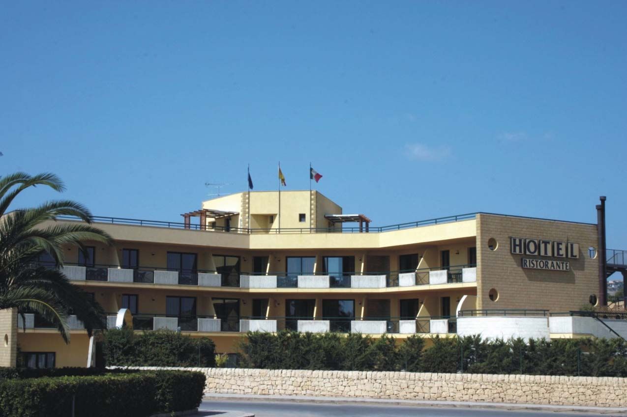 Andrea Doria Hotel Marina di Ragusa Exterior foto