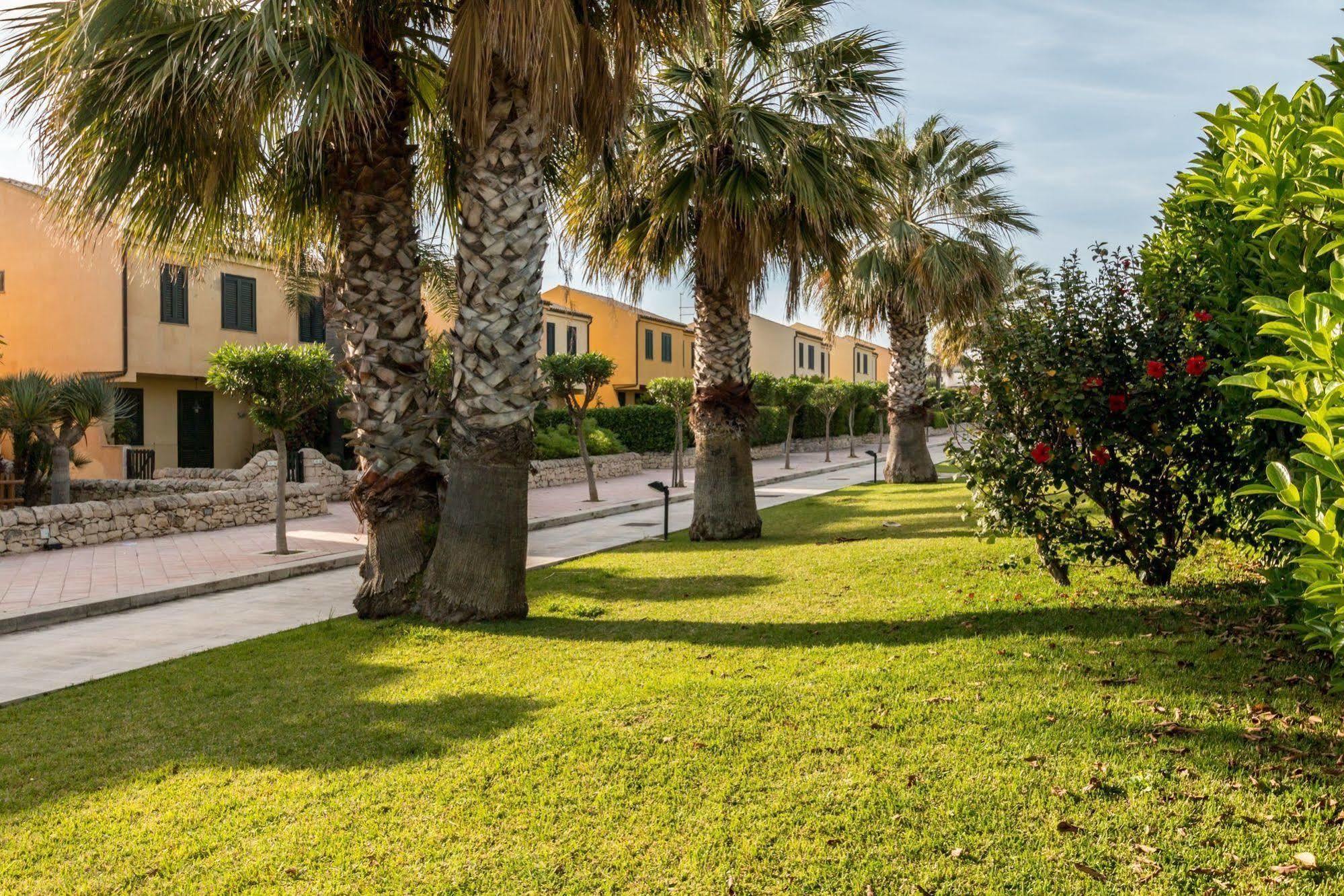 Andrea Doria Hotel Marina di Ragusa Exterior foto